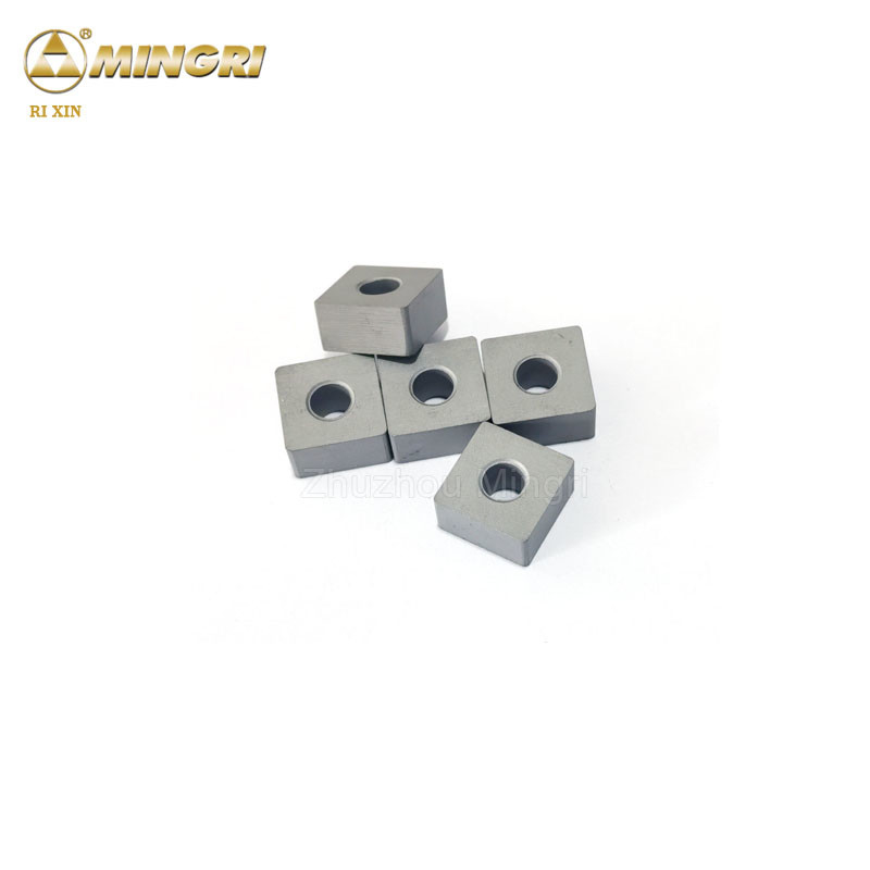 ความแข็งแรง 12.7*12.7*6.5mm Chian Saw Machine การใส่คาร์ไบดตองกราน / ปริมาณของคาร์ไบดตองกรานสําหรับการตัดหิน